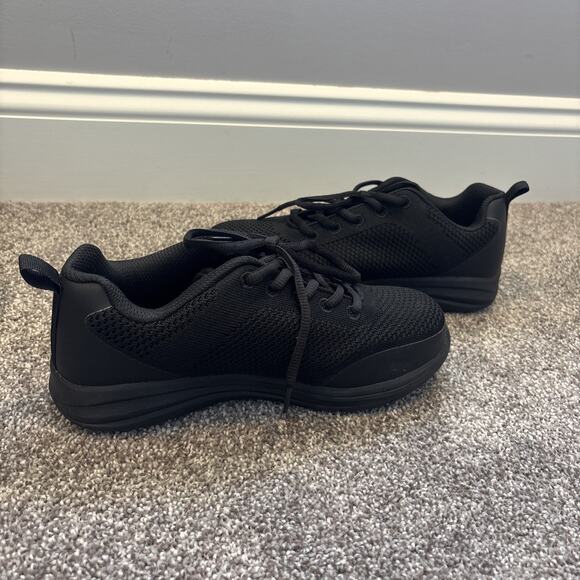 DoLife Pro-Grip Athletic Black Comp Toe Shoe - Women's Size 6.5 - Picture 2 of 9